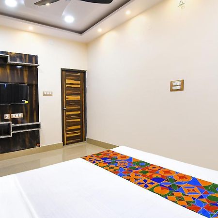 Fabhotel Sriya - City Center, Durgapur Zewnętrze zdjęcie