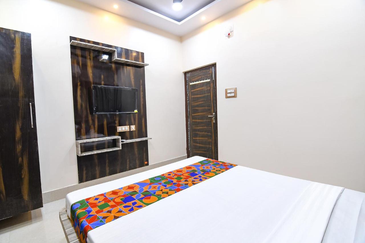 Fabhotel Sriya - City Center, Durgapur Zewnętrze zdjęcie